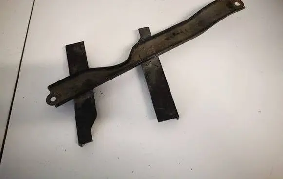 Toyota Corolla Verso AR10 Battery bracket 