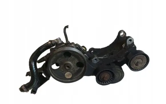 Citroen C8 Power steering pump mounting bracket 
