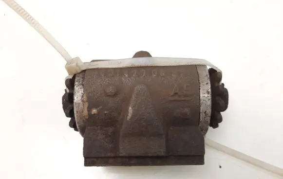 Mercedes-Benz 309 Rear brake cylinder 