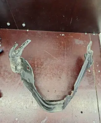 Mercedes-Benz CLK A209 C209 Headlight/headlamp mounting bracket