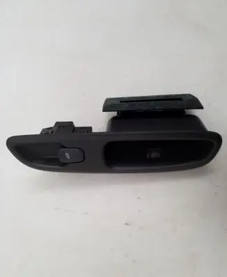 Volvo V70 Electric window control switch 9193301LH