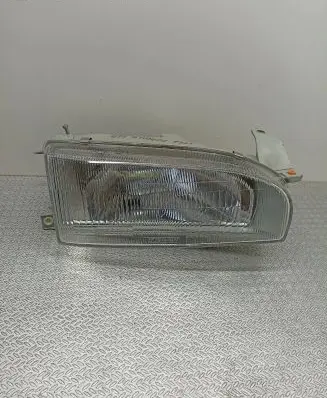 Toyota Corolla E10 Headlight/headlamp 2121162R 203277 203277B