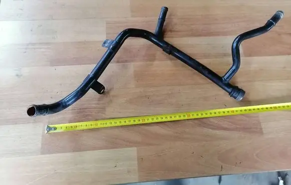 Volkswagen Golf V Engine coolant pipe/hose 03G121065H