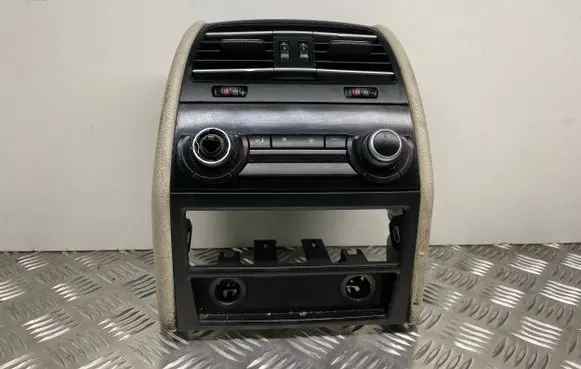 BMW 7 F01 F02 F03 F04 Rear air vent grill 9118249 9304718 9118240