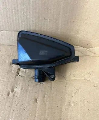 Mercedes-Benz ML W164 Vacuum air tank A6421400087 4010323A