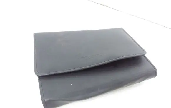 Volvo V70 User manual 