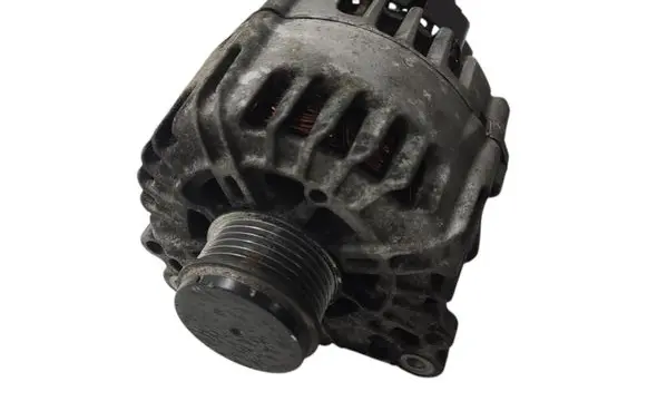 Audi A5 8T 8F Generator/alternator 059903016J