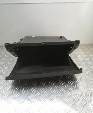 Opel Signum Glove box 13151852 234567891