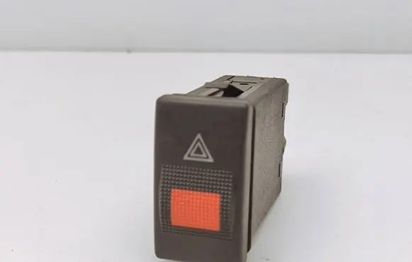 Audi A4 S4 B5 8D Hazard light switch 8D0941509C PNT6000T