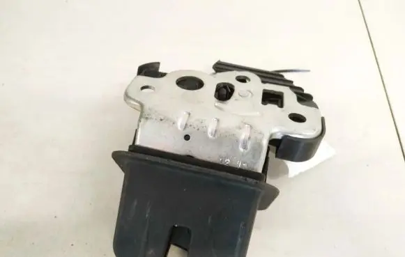 Audi A6 S6 C7 4G Tailgate/trunk/boot lock/catch/latch 4h0827505