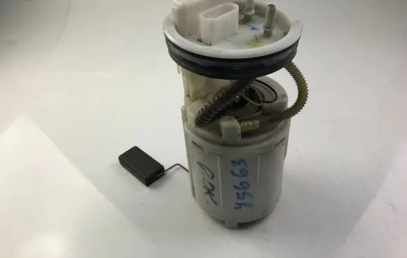 Seat Toledo II (1M) Fuel injection high pressure pump 1J0919051H
