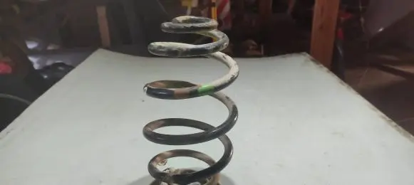 Volkswagen PASSAT B5 Rear coil spring