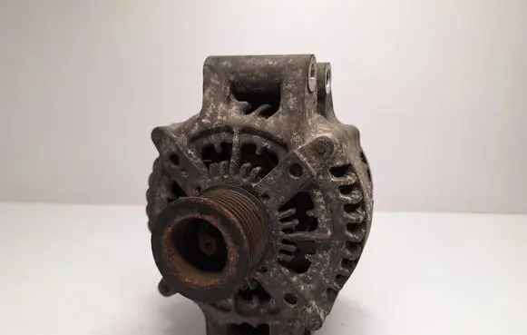 BMW X5 E70 Generator/alternator 7591529 12317591529 12317591525