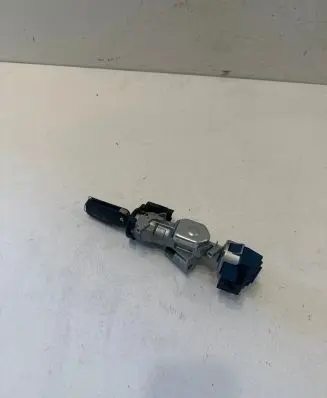 Ford S-MAX Ignition lock 3M513F880AD
