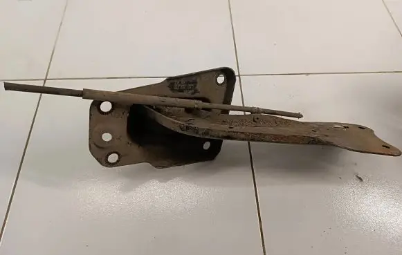 Audi A3 S3 A3 Sportback 8P Rear upper control arm/wishbone 1K0505130J