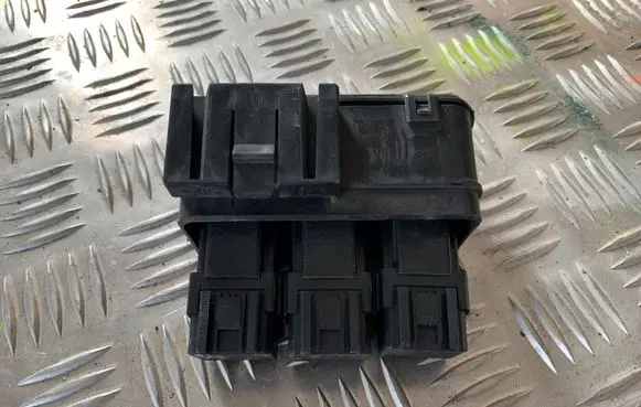 Nissan Qashqai Fuse module
