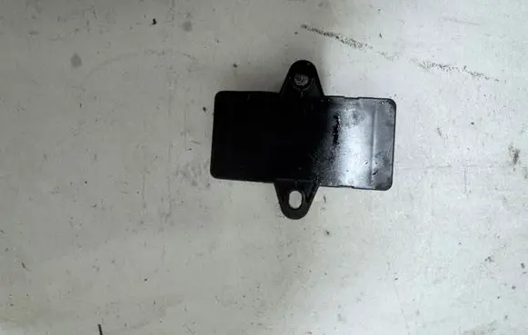Hyundai i10 Seat heating relay 88196B9000