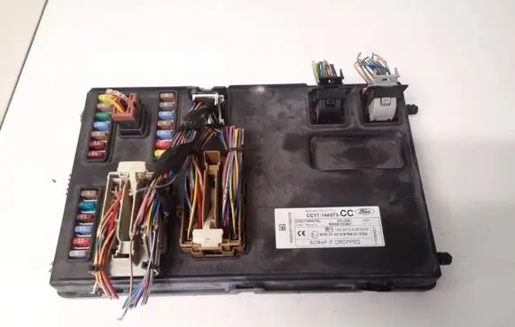 Ford Transit Comfort/convenience module cc1t14a073cc cc1t-14a073-cc