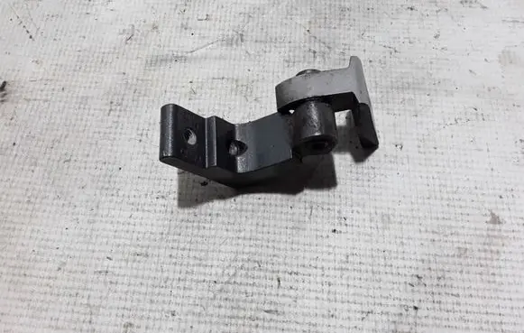 Audi A6 S6 C6 4F Rear door upper hinge 4F0833401B