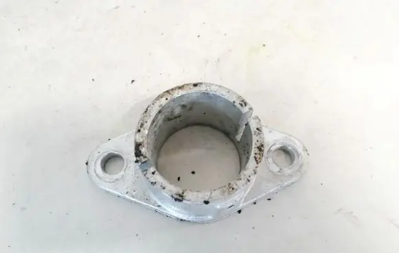 Audi TT Mk1 Engine mounting bracket 8n7880123