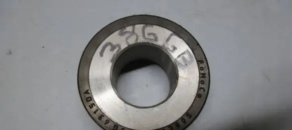 Ford Focus Crankshaft pulley CM5G6315DA