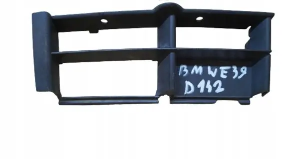 BMW 5 E39 Front bumper lower grill 8235642