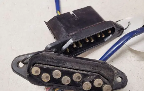 Toyota Previa (XR30, XR40) II Sliding door sensor