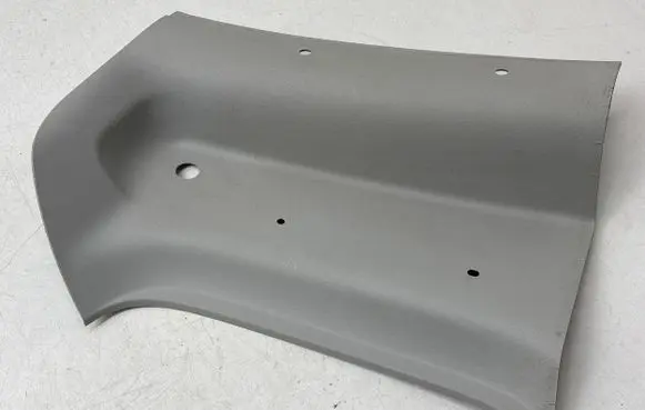 (D)pillar trim (top)