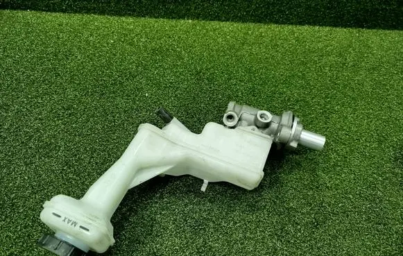Renault Koleos II Brake fluid reservoir 789380 97043852 0204854542