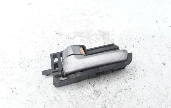 Suzuki Swift I Rear door interior handle NOCODE