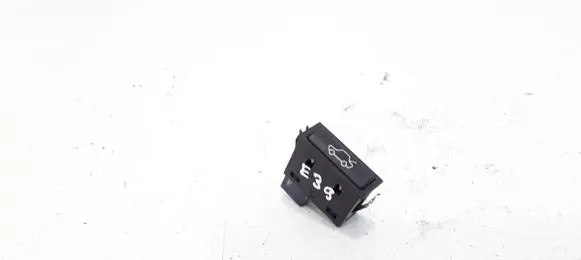 BMW 5 E39 Tailgate opening switch 03052500