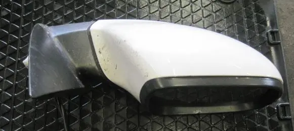 Volkswagen Amarok Front door electric wing mirror 2HH857502