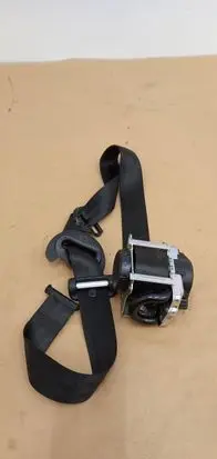 Front seatbelt