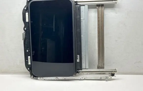 Dodge Durango III Sunroof set 5PT00DX9AJ A210812249