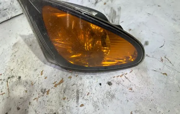 BMW 3 E46 Front indicator light 6910980