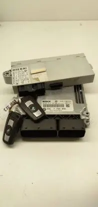 BMW 5 E60 E61 Engine ECU kit and lock set 7799856 0281012707 031050327