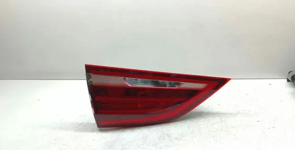 BMW 2 F46 Tailgate rear/tail lights 7461609