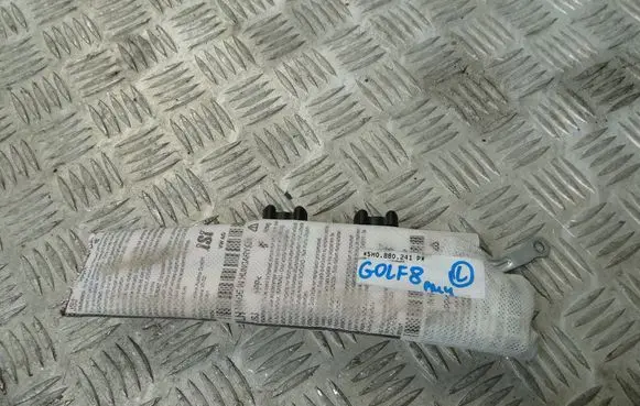 Volkswagen Golf VIII Steering wheel airbag