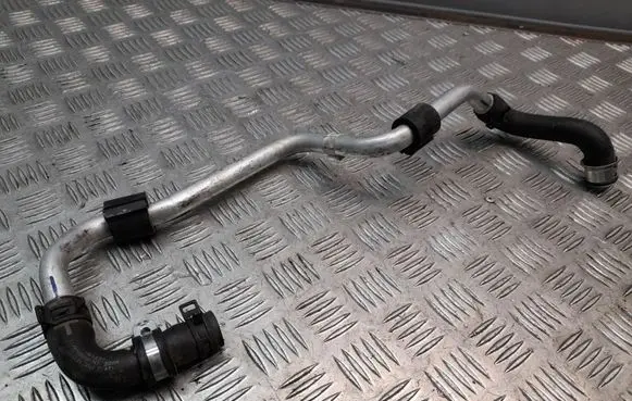 Porsche Panamera (970) Engine coolant pipe/hose 97057258600