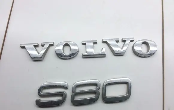 Volvo S80 Manufacturers badge/model letters 