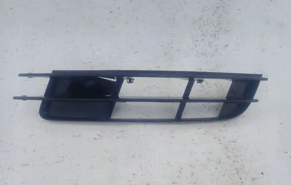 Audi Q7 4L Front bumper lower grill