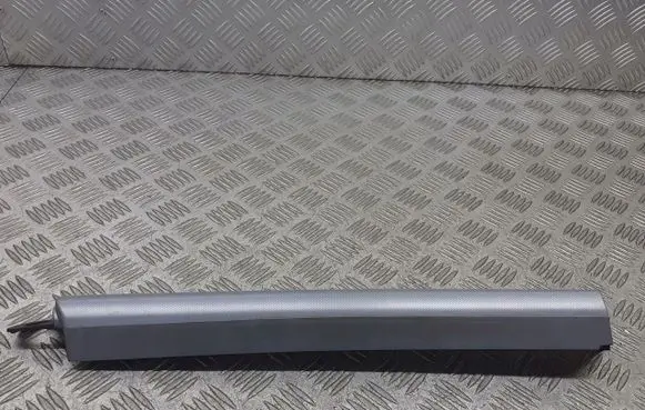 Opel Astra H Dashboard lower bottom trim panel 13116934