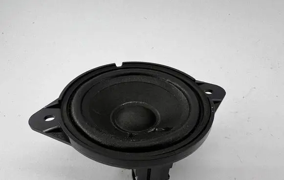 Audi A4 S4 B8 8K Parcel shelf speaker 8K9035709 G722884Q 00803907