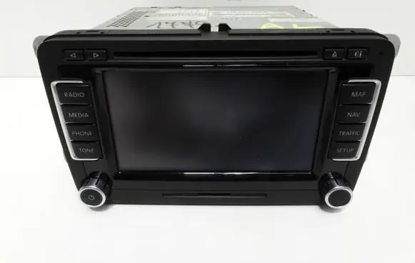 Volkswagen Tiguan Radio/CD/DVD/GPS head unit 1T0035680B 000532850 A2C53388884