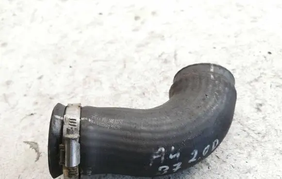 Audi A4 S4 B7 8E 8H Intercooler hose/pipe 8e0145837g
