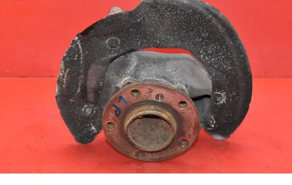 BMW 7 F01 F02 F03 F04 Front wheel hub spindle knuckle 