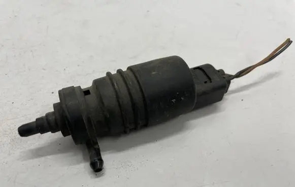 Audi A4 S4 B8 8K Windscreen/windshield washer pump