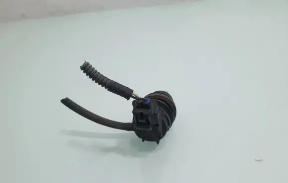 Lexus GS 250 350 300H 450H Windscreen/windshield washer pump 8533060190
