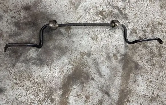 Mazda 3 III Front anti-roll bar/sway bar BSS534151