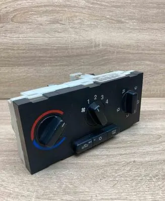 Opel Astra G Climate control unit 18122001 11749372 90673